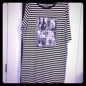 Striped Graphic Dress 👗 with pearls ✨